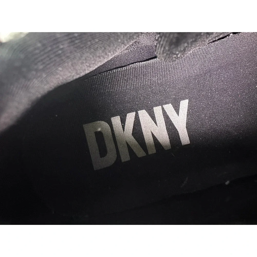 DKNY Women's Size 7.5 M Black Sequin Lace Up Sneakers Fashion Sparkle Athleisure